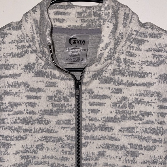 🌹ZYIA ACTIVE CREAM COMBO ZIPPER JACKET - Picture 3 of 5